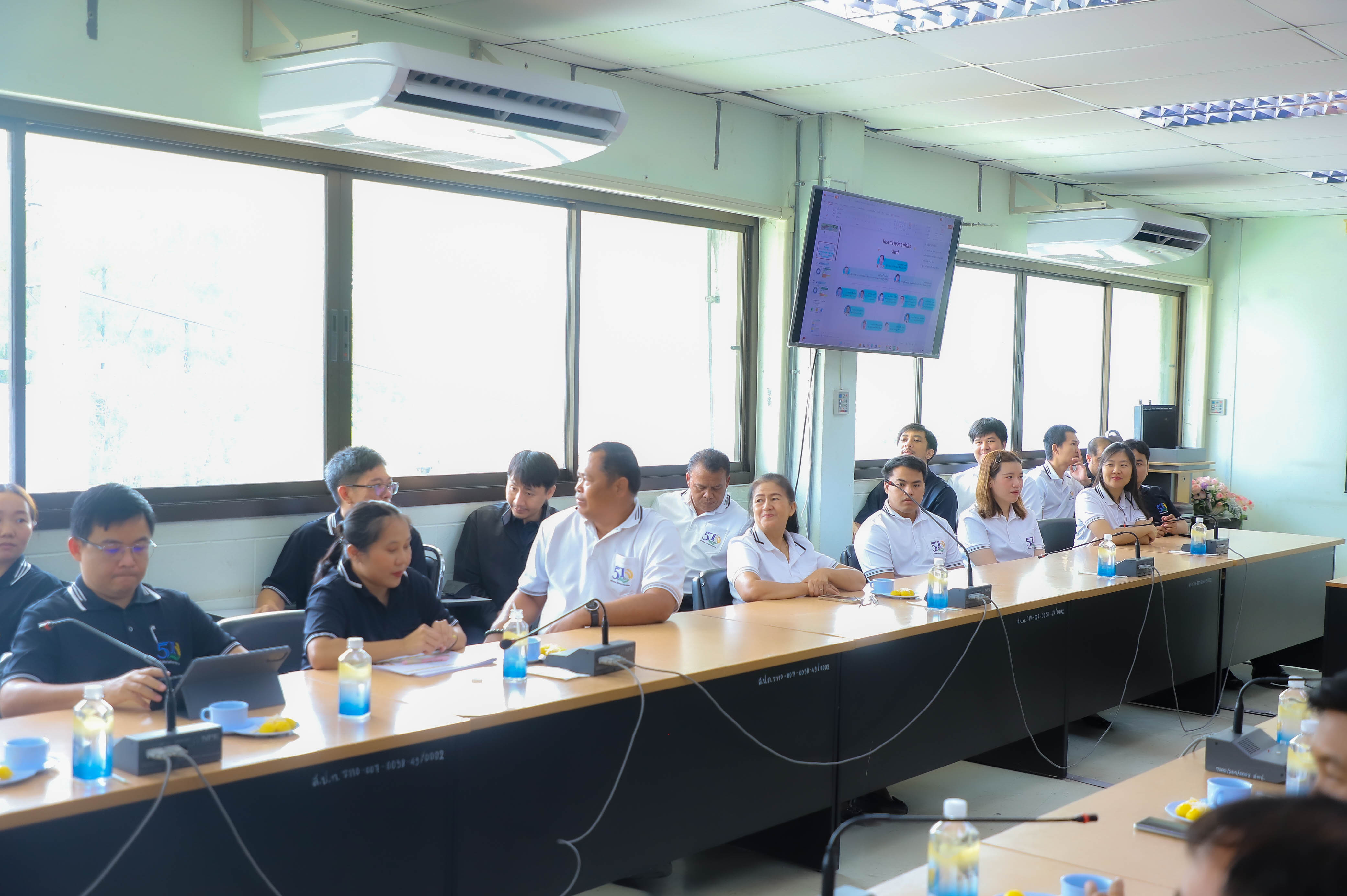 title - รองเลขาฯ ส.ป.ก. ลงพื้นที่มอบนโยบายการดำเนินงานแก่ สพป. พร้อมทั้งตรวจเยี่ยม ส.ป.ก.ปทุมธานี